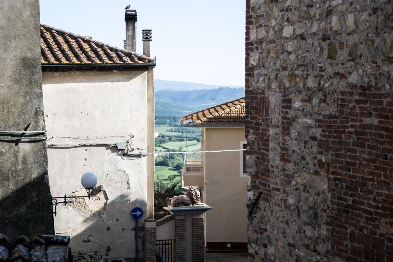 Locanda Nel Cassero Civitella Marittima Exterior photo